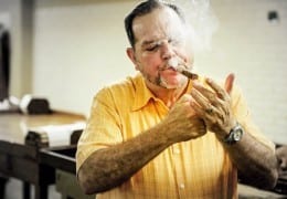 alejandro martinez cuenca joya de nicaragua lighting up cigar factory