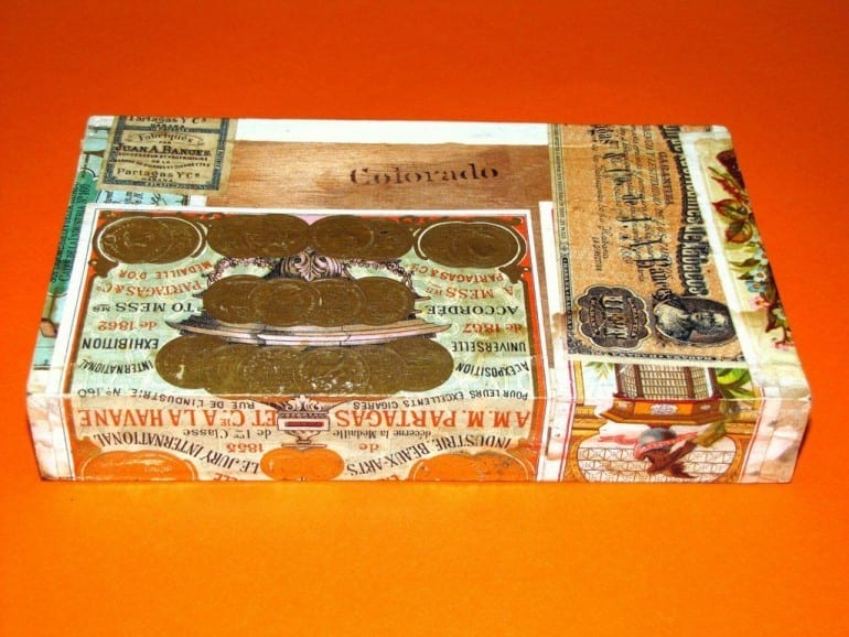 union de fabricantes de tabacos first seal on a box 1890