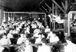 burgert brothers cigar makers and the lector at cuesta rey factory 1929