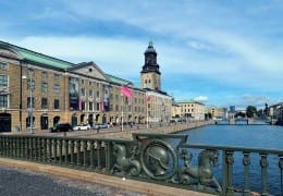 gothenburg goteborgs museum river bridge