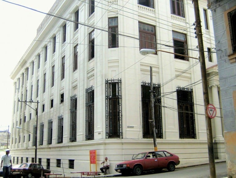 partagas factory pollack calle san carlos havana