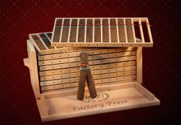 La Flor Dominicana Factory Press 2017