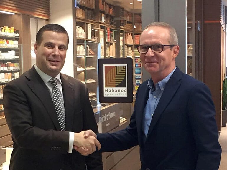 Verleihung an Portmann zum Habanos Speicalist